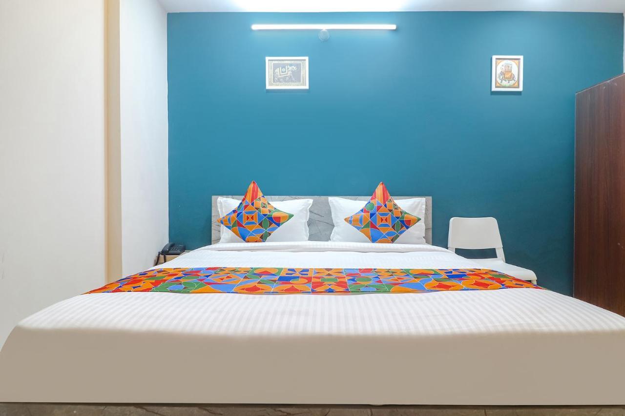 Fabhotel Broholic Suites I - Nr Us Consulate, Financial District Хайдарабад Экстерьер фото