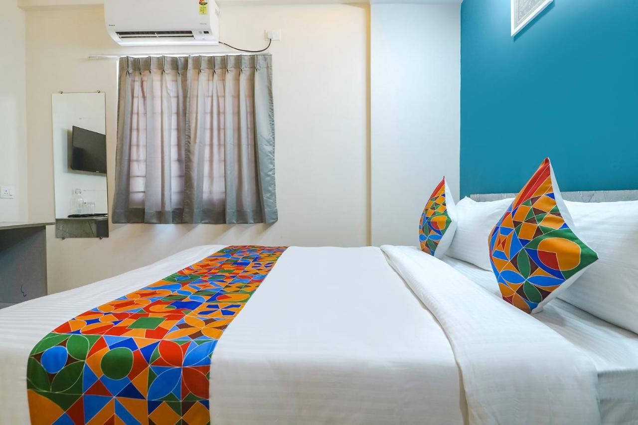 Fabhotel Broholic Suites I - Nr Us Consulate, Financial District Хайдарабад Экстерьер фото